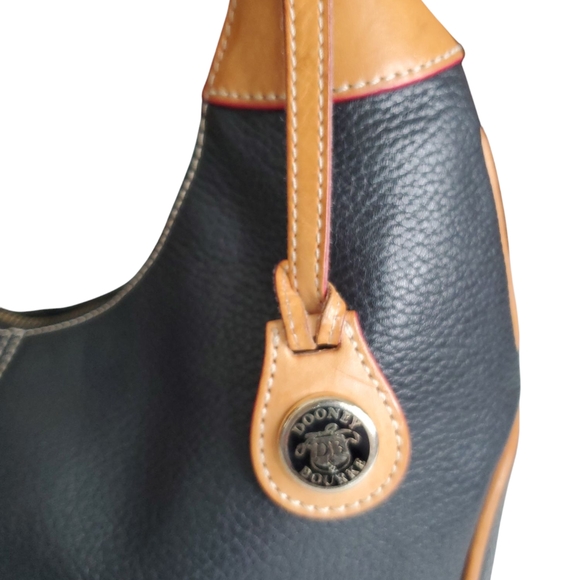 Dooney & Bourke Hobo Black Tan Pebble Leather Shoulder Bag Purse Medium Vtg - Picture 5 of 15